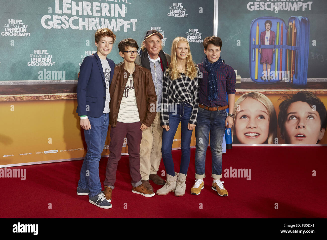 Hilfe Ich Habe Meine Lehrerin Geschrumpft Film Download Hilfe Ich Habe Meine Lehrerin Geschrumpft Film Download