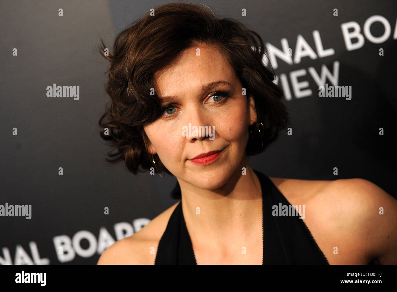 New York City. 5th Jan, 2016. Maggie Gyllenhaal attends 2015 National