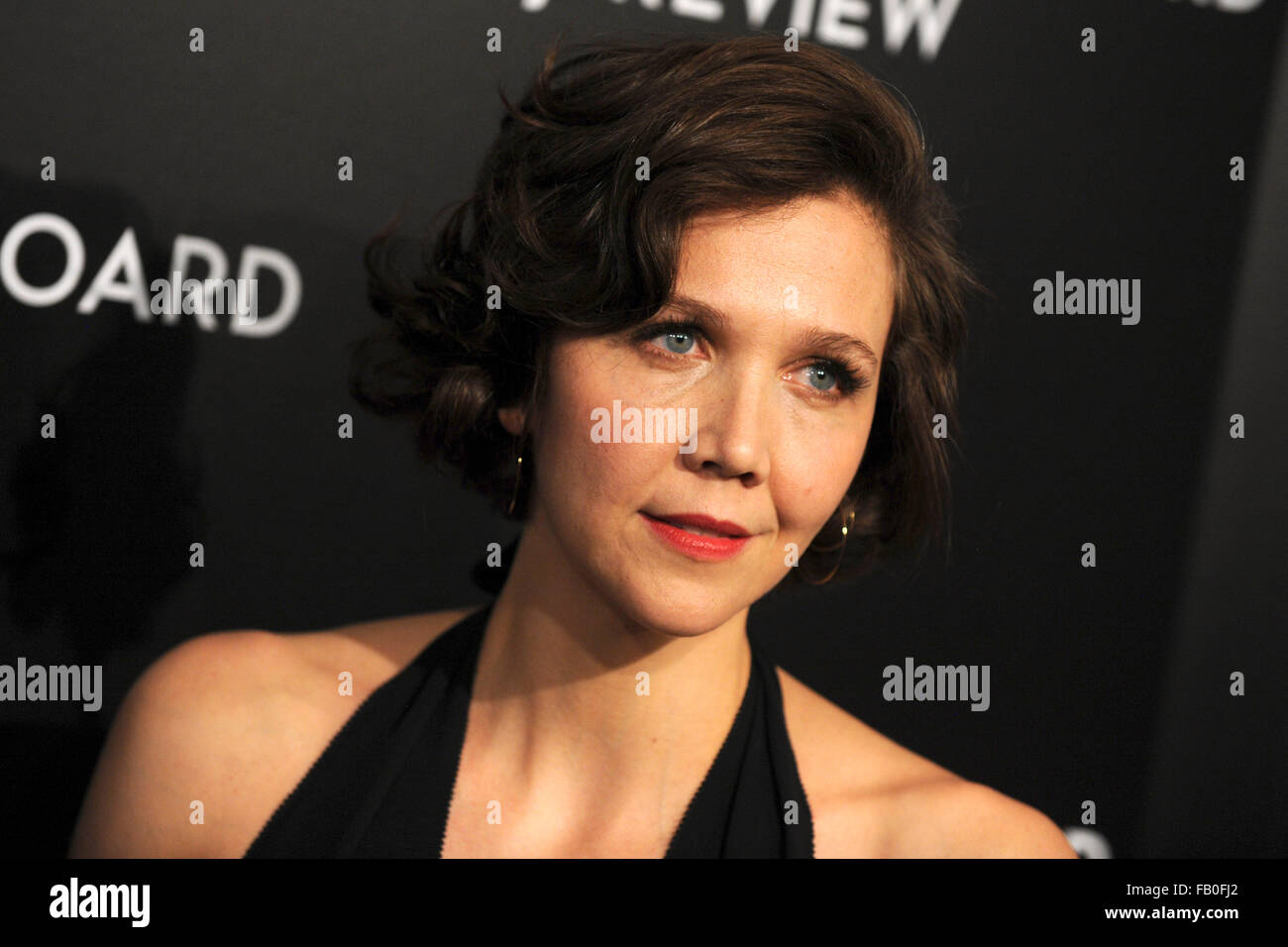 New York City. 5th Jan, 2016. Maggie Gyllenhaal attends 2015 National