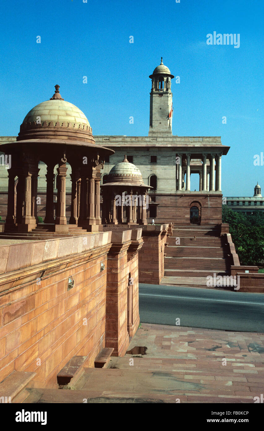 Government Buildings, the North and South Block, designed by Edwin Lutyens, in Mughal style using local Red Sandstone, New Delhi, India Stock Photo