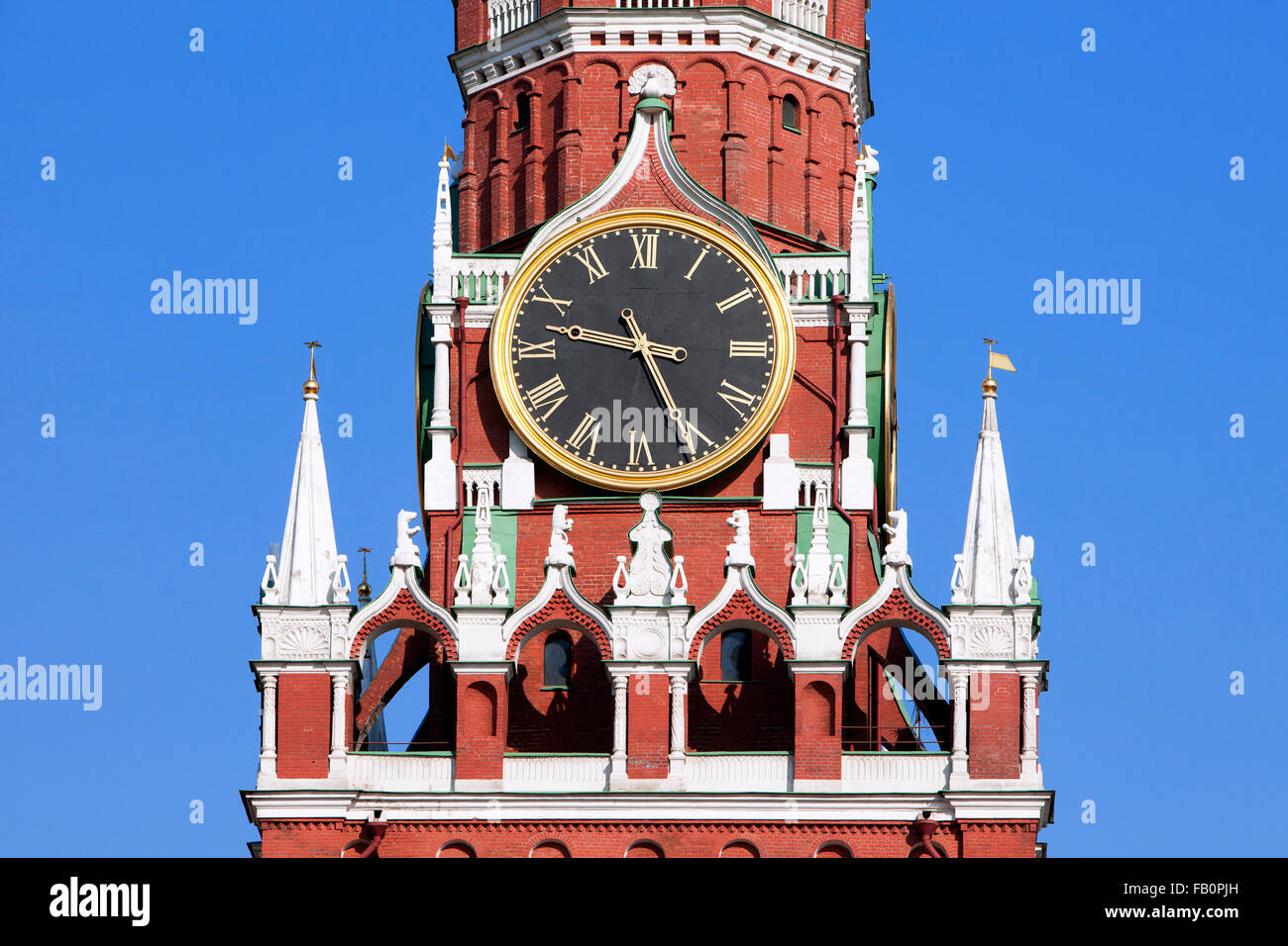 The Savior Tower or Spasskaya Tower (1491) at the Kremlin in Moscow, Russia Stock Photo