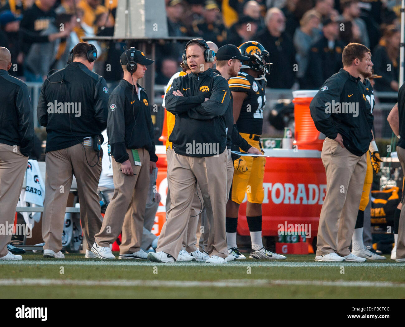 Pasadena Ca 1st Jan 2016 Iowa Hawkeyes Corner Backs Coach Seth Wallace Paces The Sideline 7506