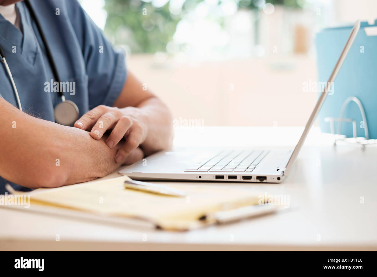Modern scrubs hi-res stock photography and images - Alamy