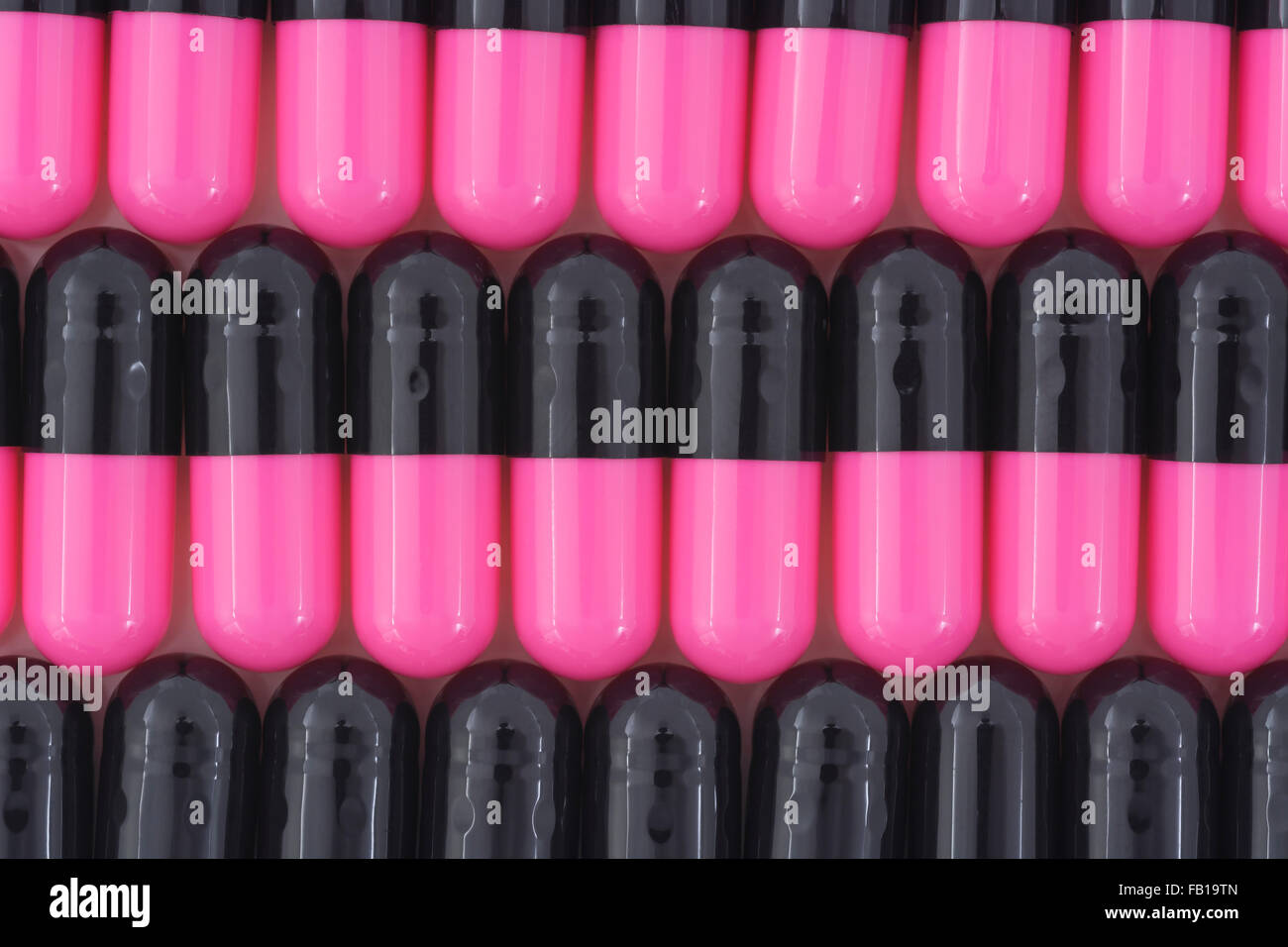 Nhs drug shortage hires stock photography and images Alamy