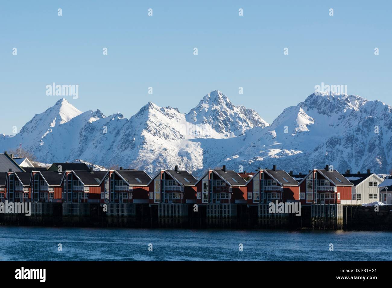 Norway row houses hi-res stock photography and images - Alamy