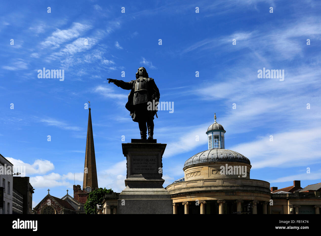 The Robert Blake Statue, Cornhill, Bridgwater town centre, Somerset, England. Stock Photo