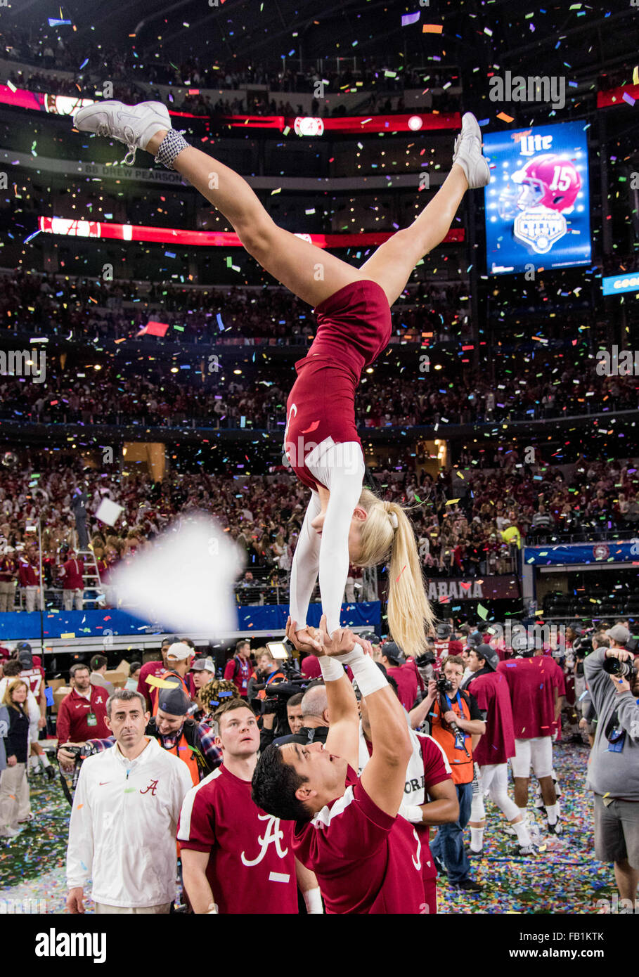 Mercedes Of Arlington >> Alabama Cheerleaders Stock Photos & Alabama Cheerleaders ... Mercedes Of Arlington >> Alabama Cheerleaders Stock Photos & Alabama Cheerleaders ...
