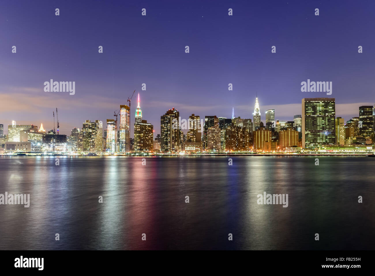 Nyc skyline view hi-res stock photography and images - Alamy