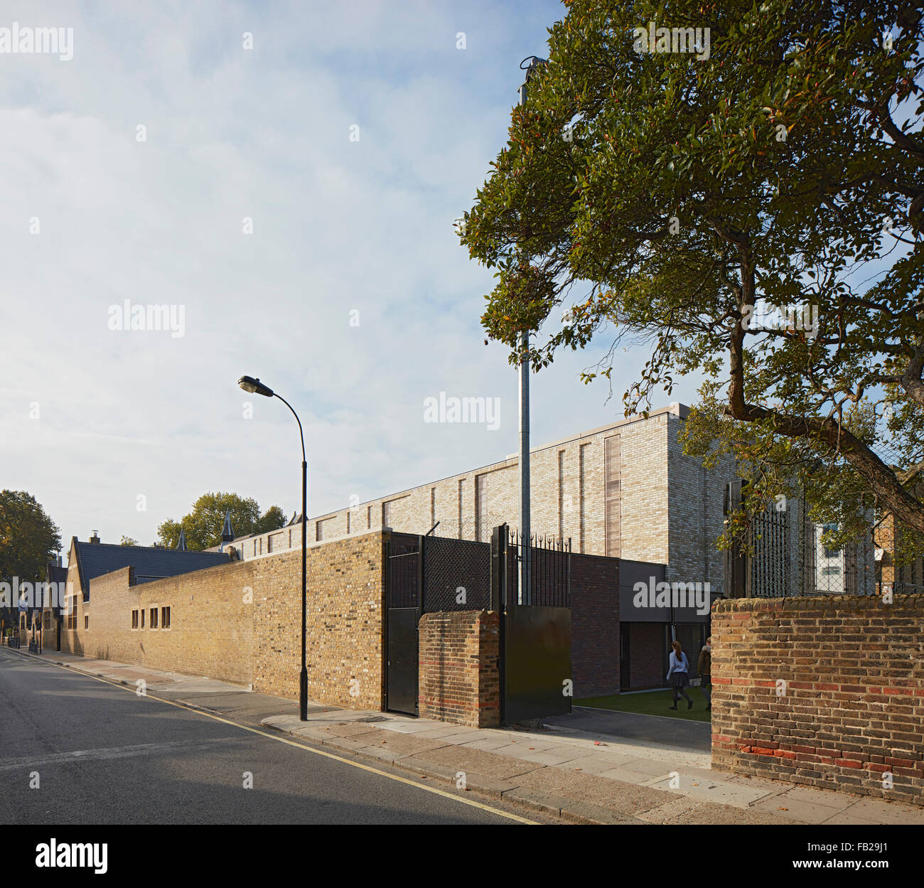 Street facade of school complex in perspective. Godolphin & Latymer ...