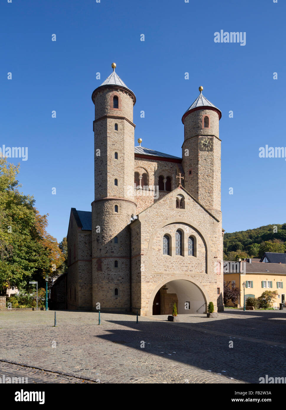 Bad Münstereifel, ehemalige Stiftskirche St. Chrysanthus und Daria