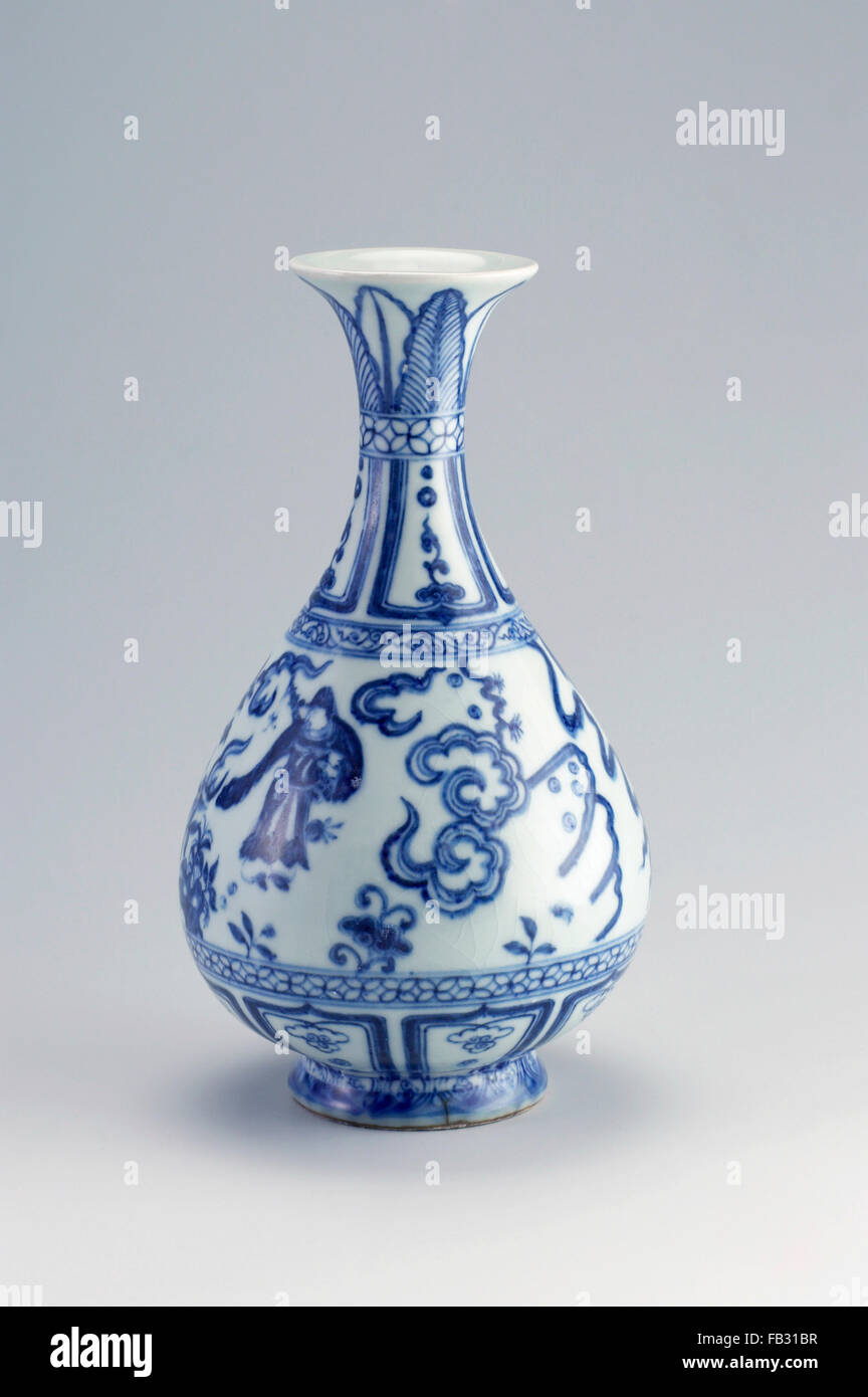 Antique chinese vase metal hi-res stock photography and images - Alamy