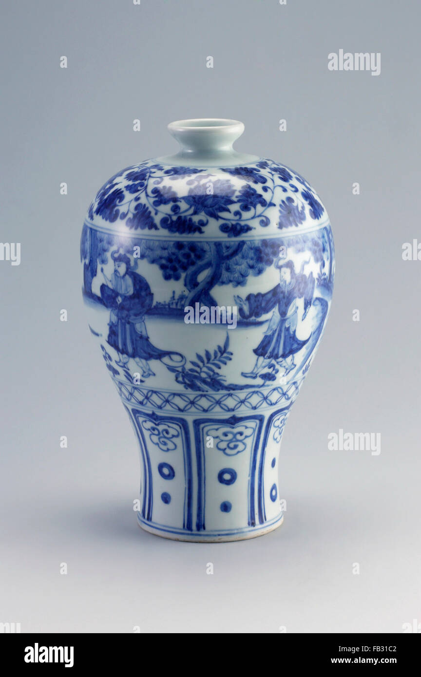 Antique chinese vase metal hi-res stock photography and images - Alamy