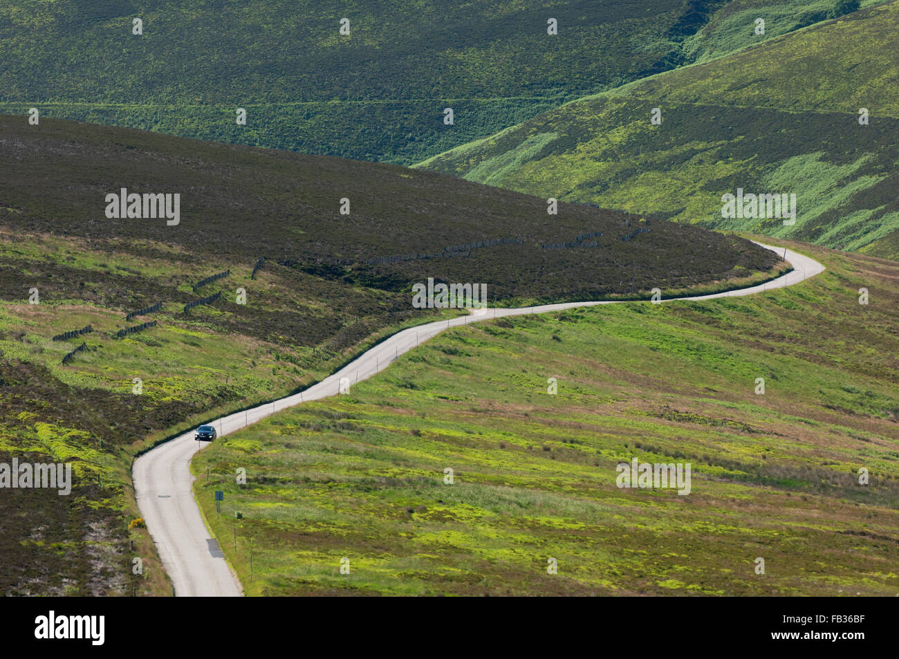 The Cairn O'Mount Road which runs from Fettercairn to Banchory in  Aberdeenshire - a high pass rising to almost 1500 ft Stock Photo - Alamy