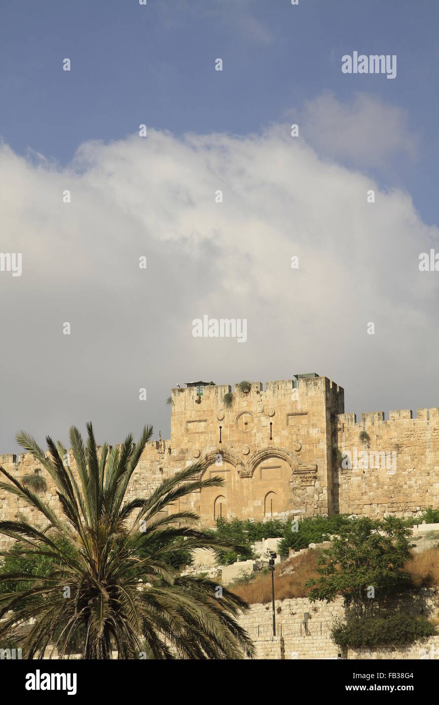 Israel, Jerusalem, Trmple Mount's blocked up Glolden Gate or the Gate of Mercy overlooking Kidron valley Stock Photo