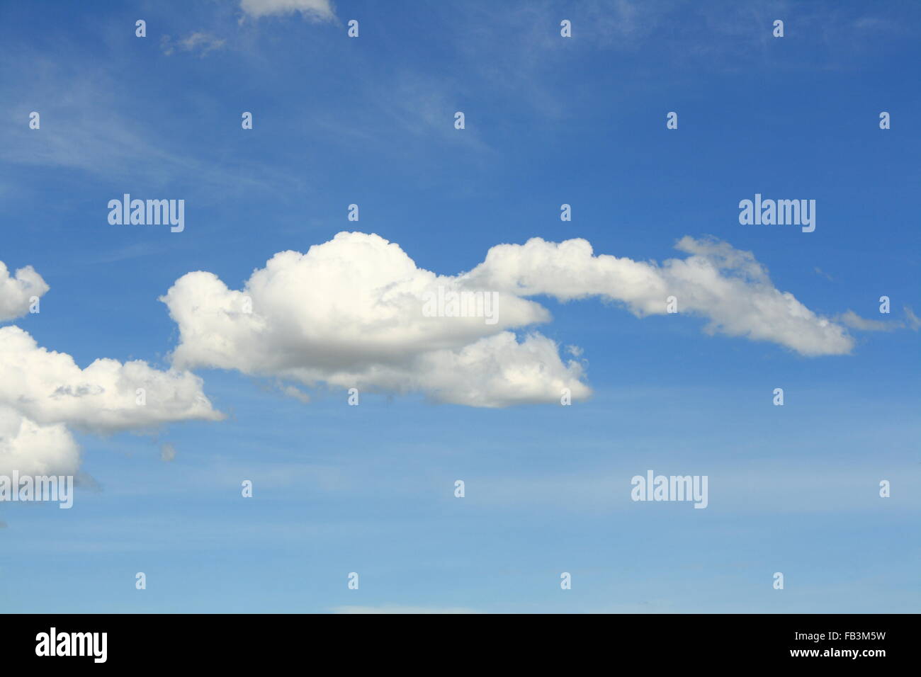 abstract background of blue sky and fluffy white cloud during daytime ...