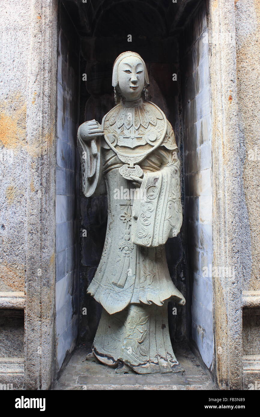 chinese guardian statue in temple Stock Photo