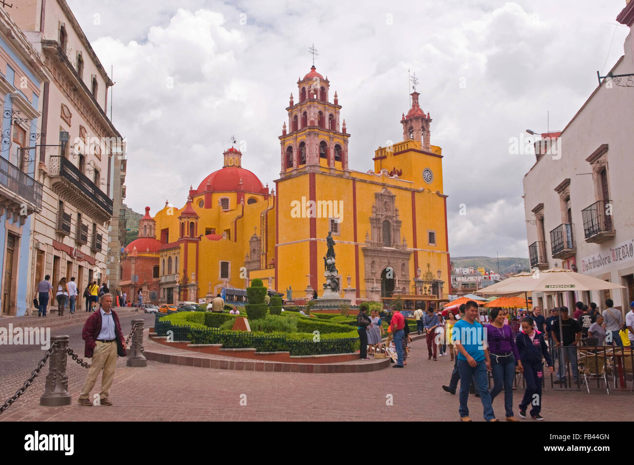 Basilica Colegiata de Nuestra Senora de Guanajuato in the UNESCO World Heritage Site city of Guanajuato, Mexico Stock Photo