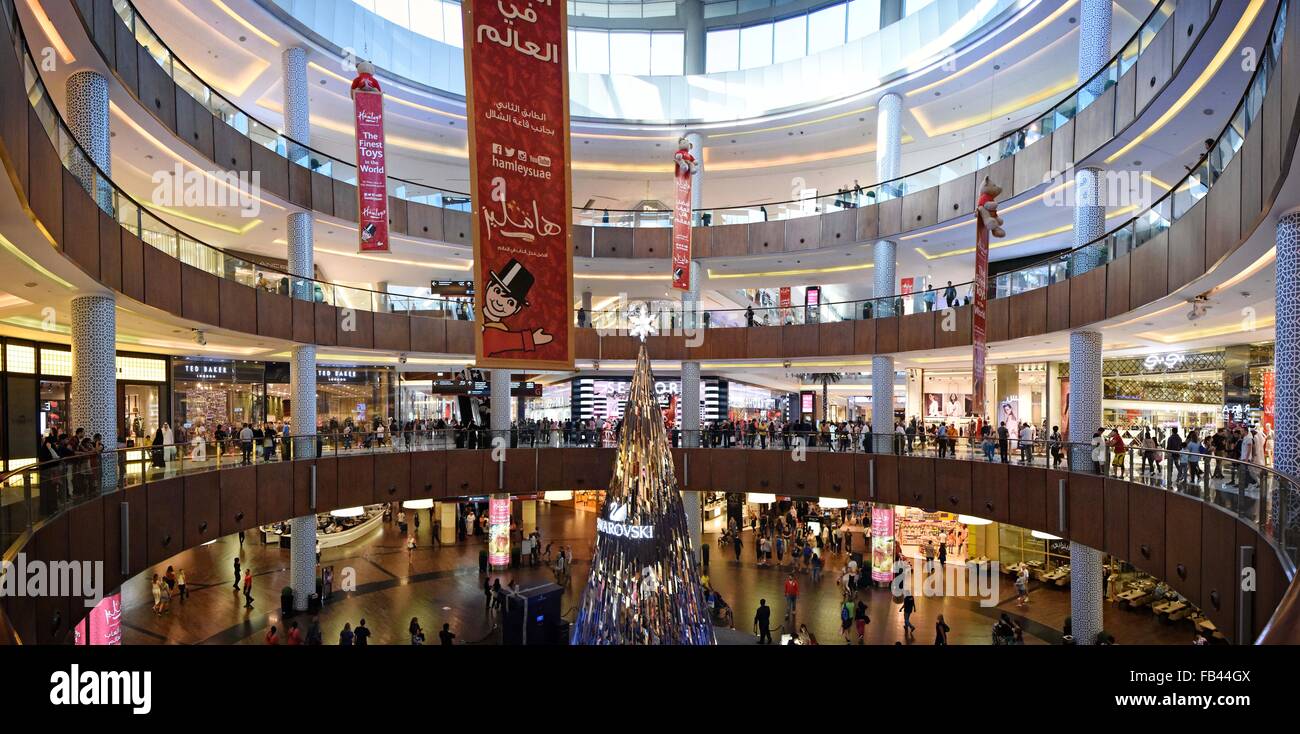 Dubai Mall Dubai UAE World's largest shopping Mall Stock Photo Alamy