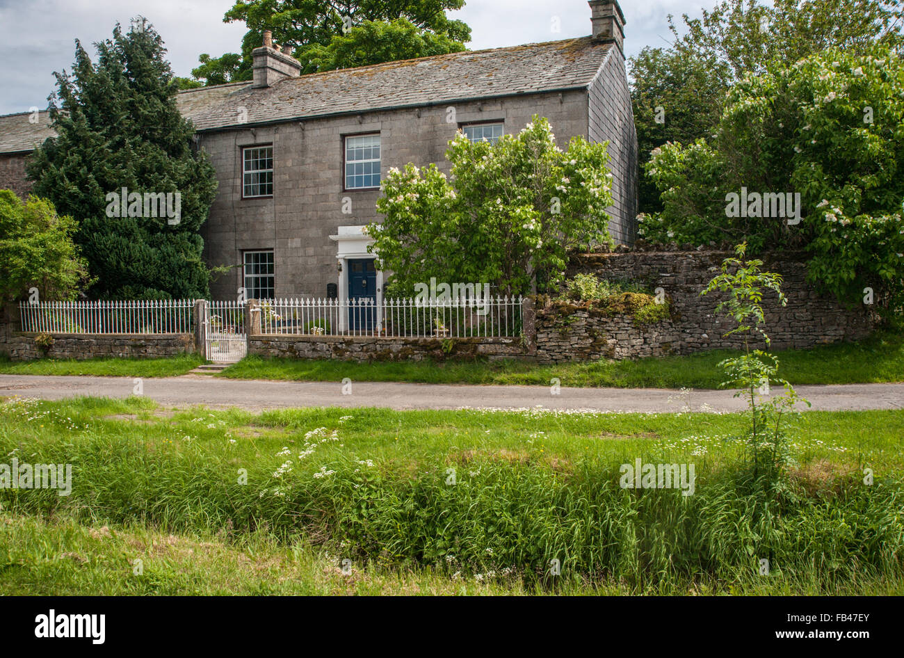 Croft house garden hires stock photography and images Alamy