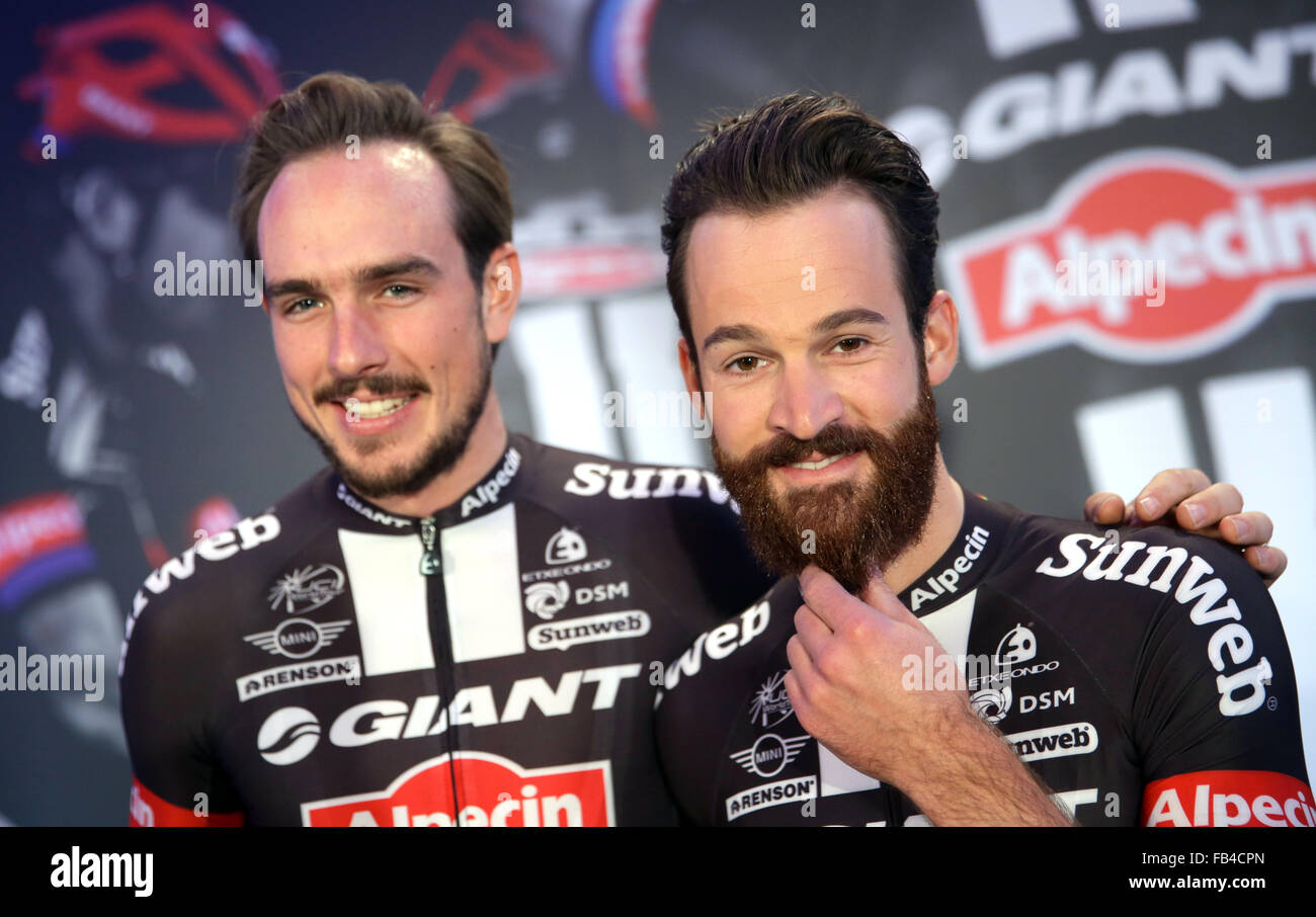 Alpecin High Resolution Stock Photography And Images Alamy