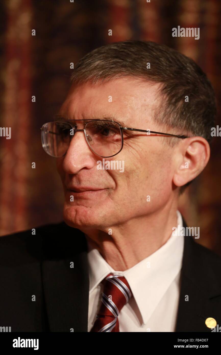 aziz-sancar-nobel-hi-res-stock-photography-and-images-alamy