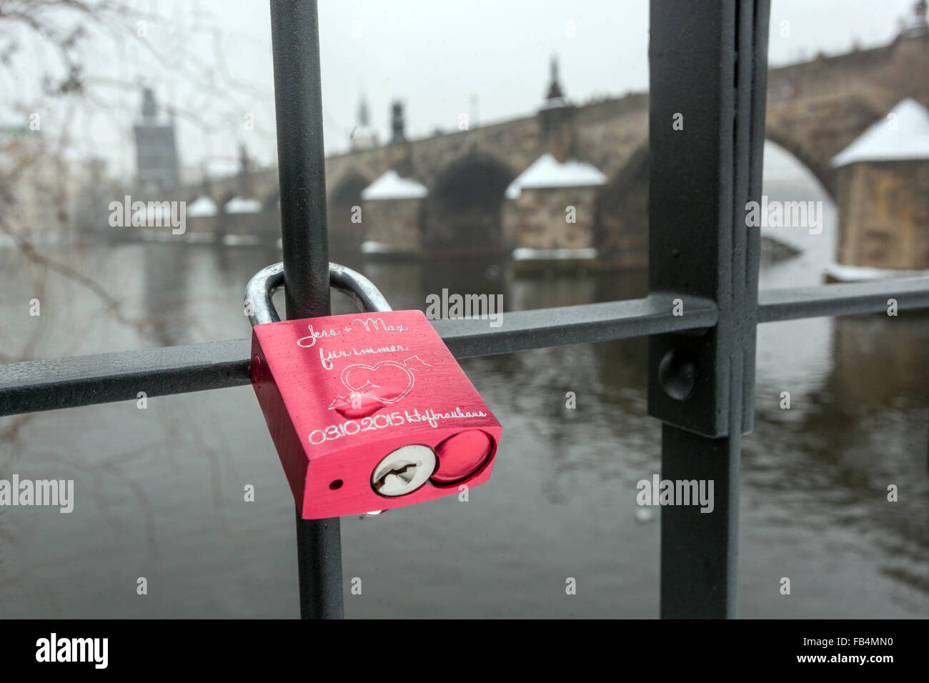 Lovers lock river hires stock photography and images Alamy