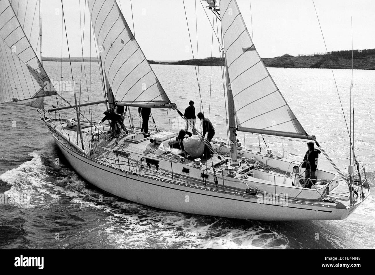 AJAX NEWS PHOTOS - 1977. SOLENT, ENGLAND. - WHITBREAD RACE ENTRY - CLARE FRANCIS (GB) SKIPPERED THE BIG SPARKMAN & STEPHENS DESIGNED 70 FT KETCH ADC ACCUTRAC IN THE 1977/78 WHITBREAD ROUND THE WORLD RACE.  PHOTO:JONATHAN EASTLAND/AJAX  REF:ACCUTRAC 1977 1 Stock Photo