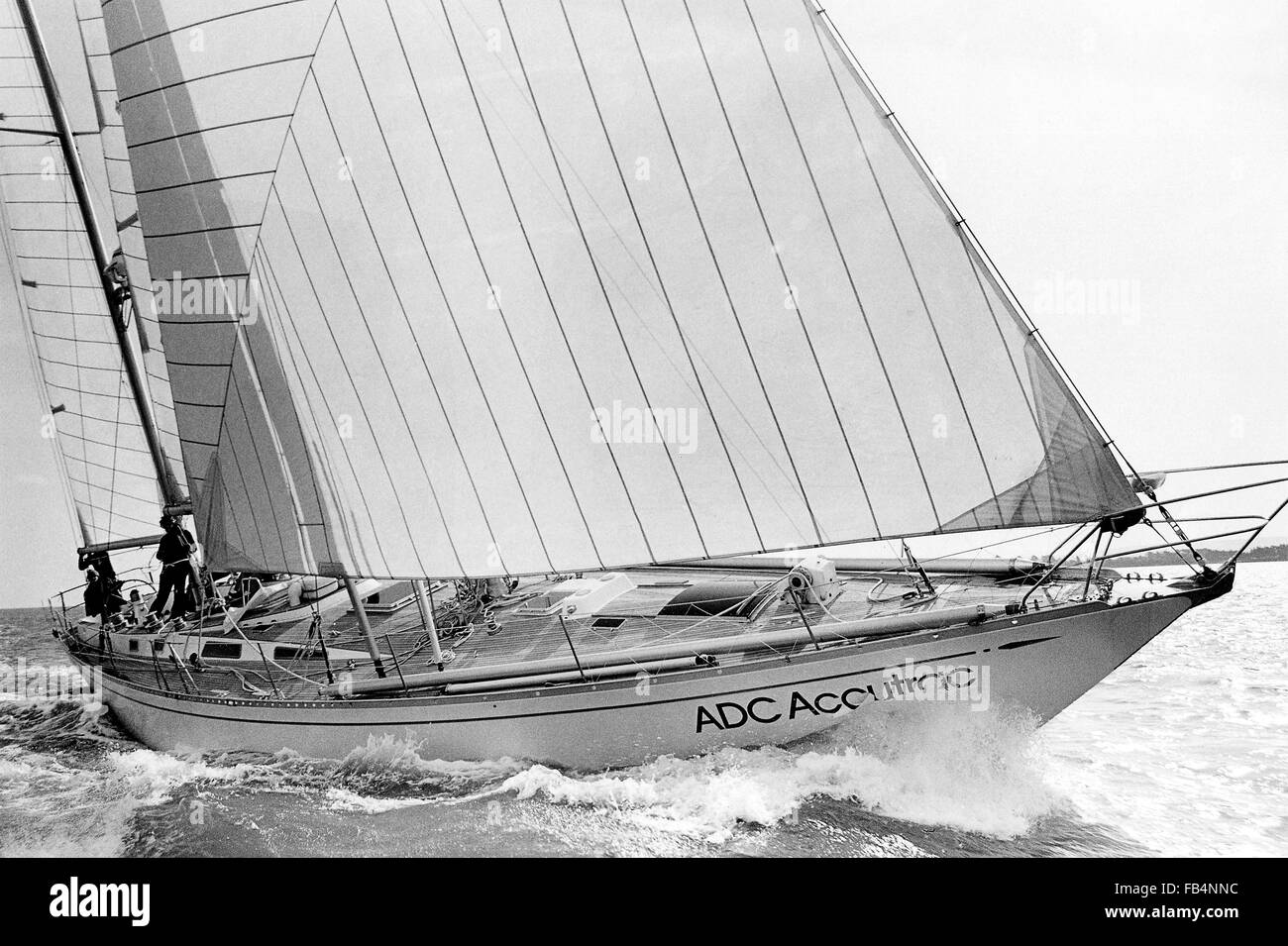 AJAX NEWS PHOTOS - 1977. SOLENT, ENGLAND. - WHITBREAD RACE ENTRY - CLARE FRANCIS (GB) SKIPPERED THE BIG SPARKMAN & STEPHENS DESIGNED 70 FT KETCH ADC ACCUTRAC IN THE 1977/78 WHITBREAD ROUND THE WORLD RACE.  PHOTO:JONATHAN EASTLAND/AJAX  REF:ACCUTRAC_1977_2 Stock Photo