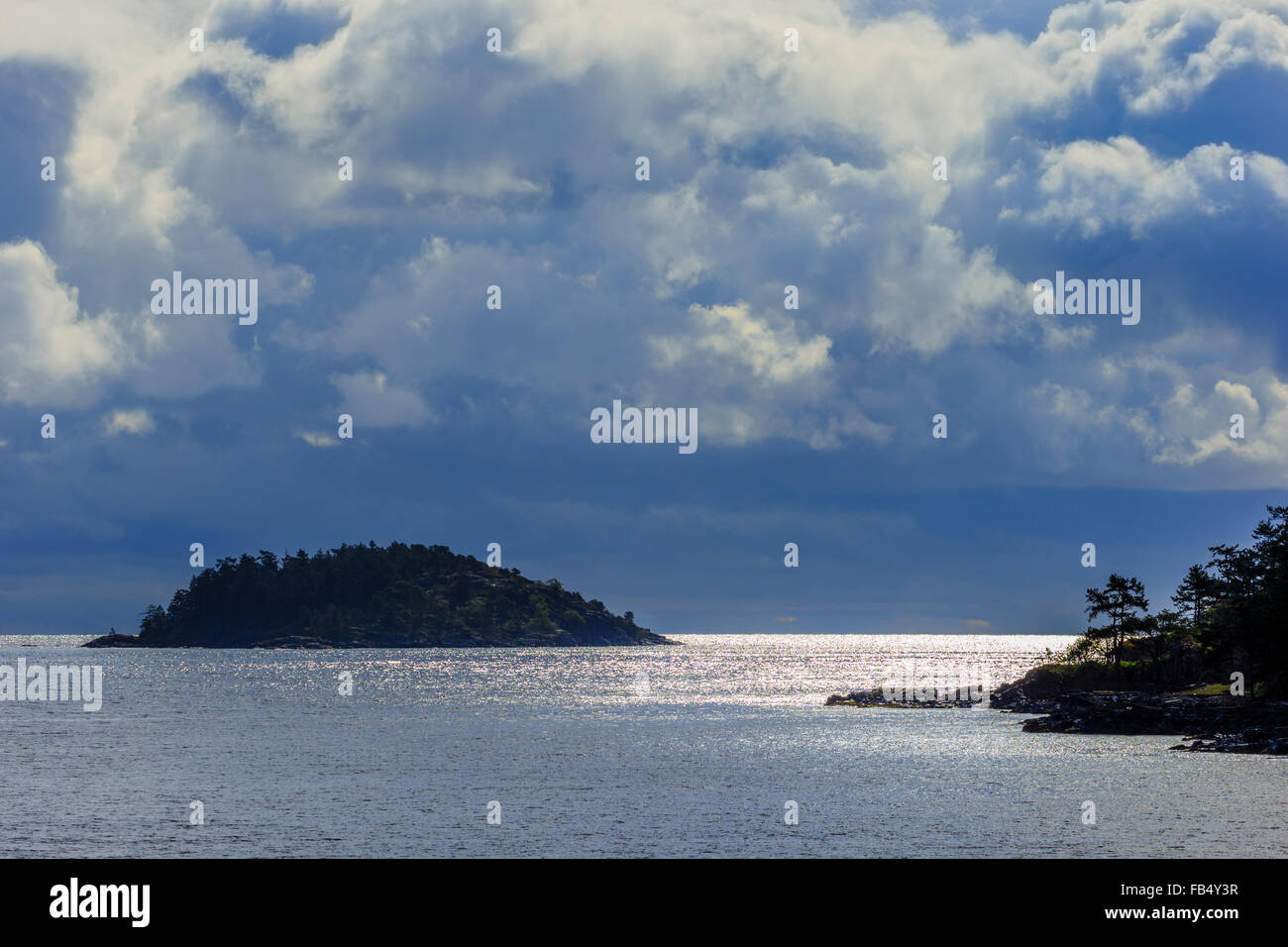 Southy Island in Nanoose Bay off Vancouver Island Stock Photo - Alamy