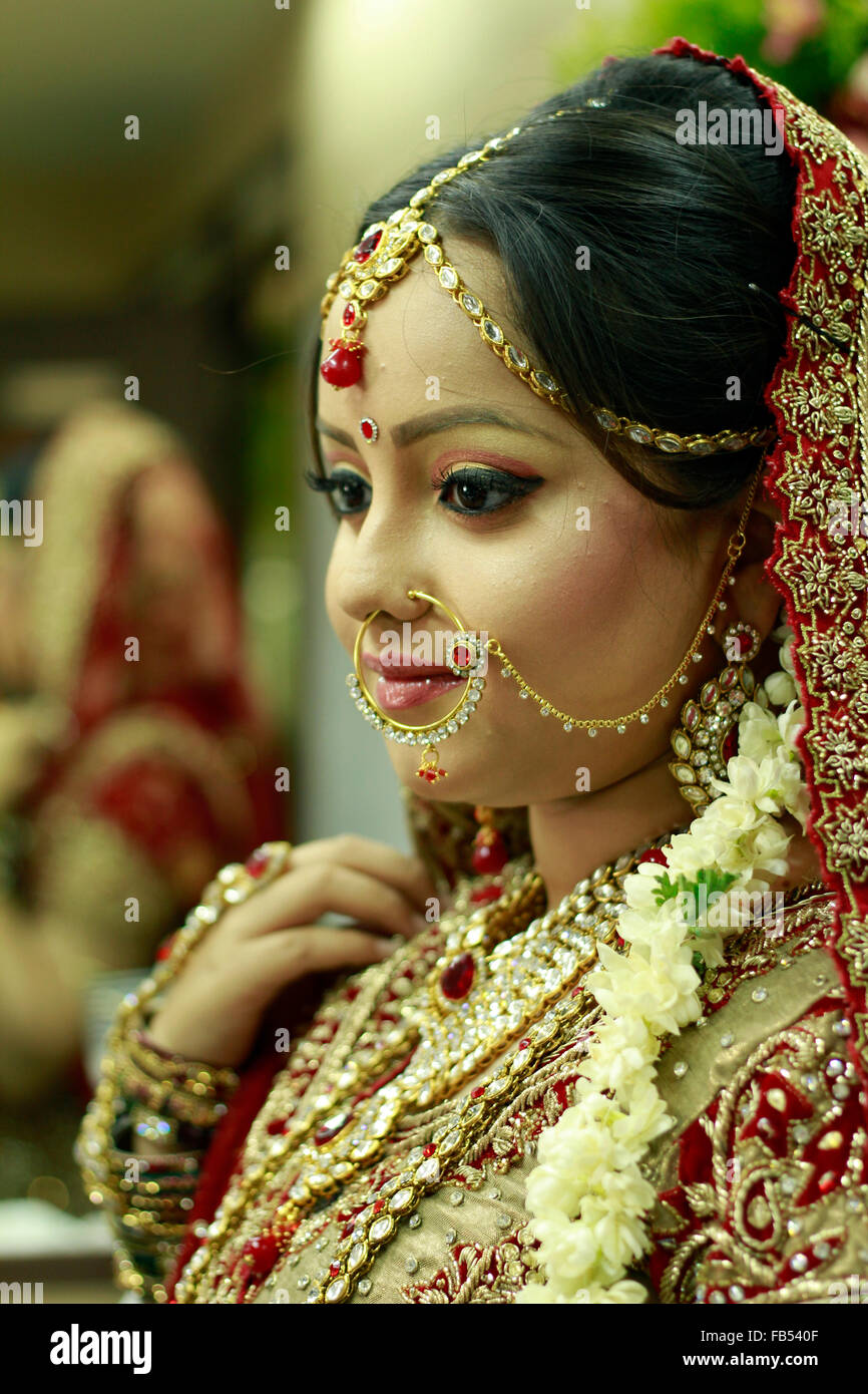 Beautiful indian bride in rich ethnic dress. eye make up Stock Photo