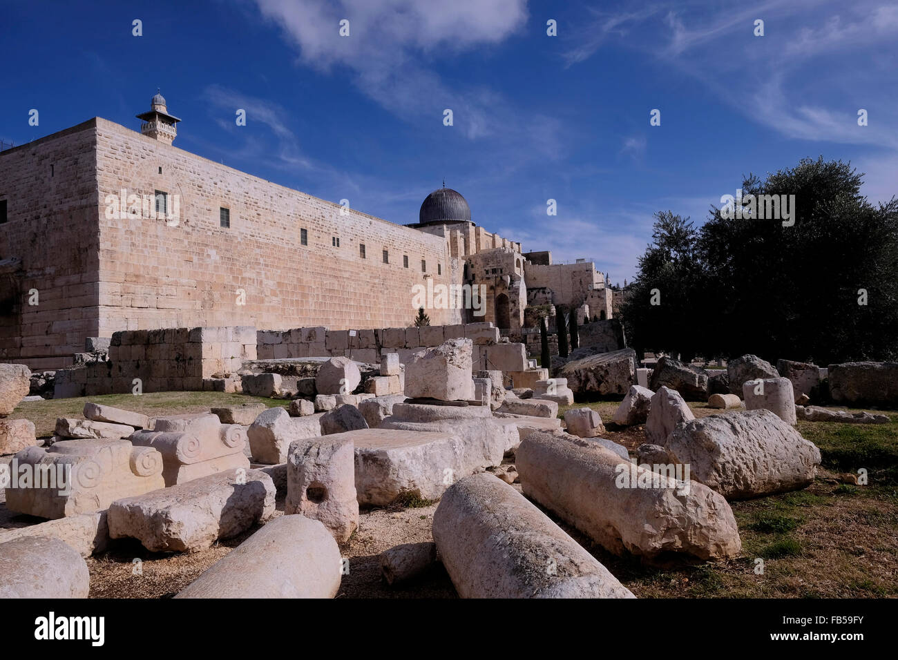 Fallen columns and collapsed walls of Islamic buildings destroyed in the earthquake of 749 C.E lie scattered just outside the Al Aqsa compound in the Old City of Jerusalem. Israel. Stock Photo