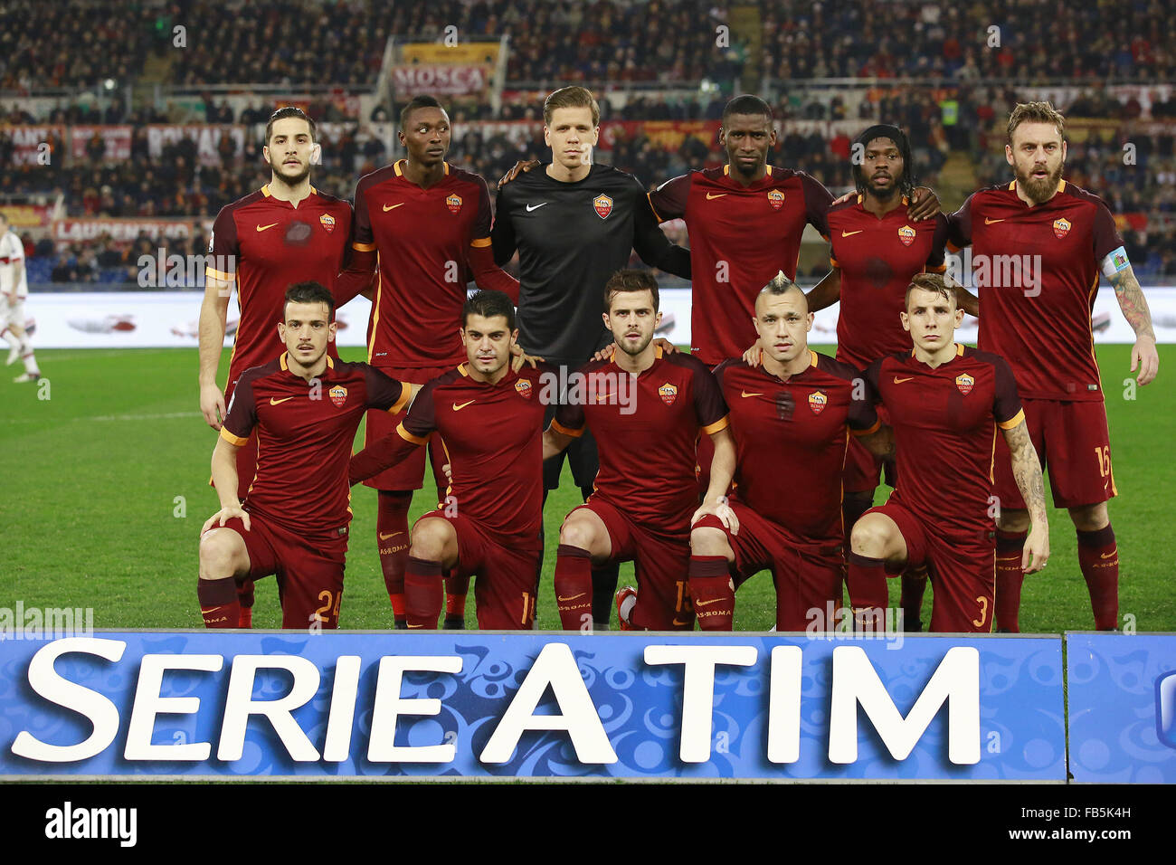 Rome, Italy. 9th January, 2016. Formazione Roma, Line Ups Team Roma  09-01-2016 Stadio Olimpico Football Calcio Serie A 2015/2016 AS Roma -  Milan Credit: Insidefoto/Alamy Live News Stock Photo - Alamy