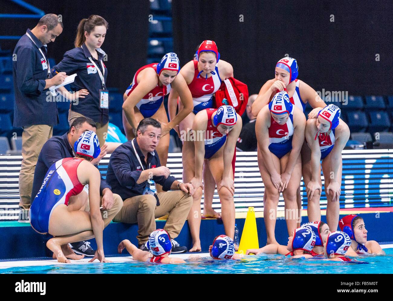 Water polo women hi-res stock photography and images - Alamy