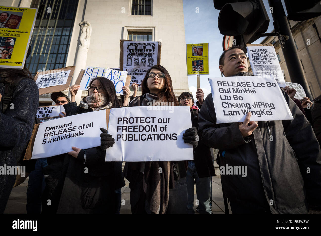 London, UK. 10th January, 2016. Protesters outside the London Chinese Embassy urging Hong Kongers to condemn China government of cross border abduction and disappearance of co-owners and employees of a bookshop in Hong Kong which sold politically sensitive books critical of Chinese Communist Party leader Credit:  Guy Corbishley/Alamy Live News Stock Photo