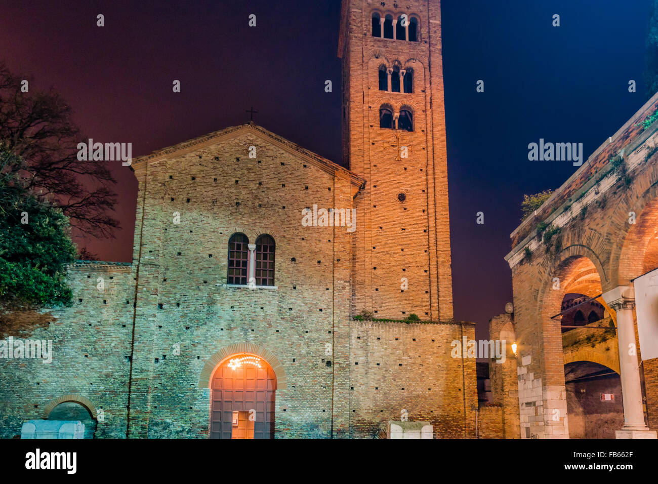 night view of the facade of the Basilica of San Francesco in Ravenna, Italy Stock Photo