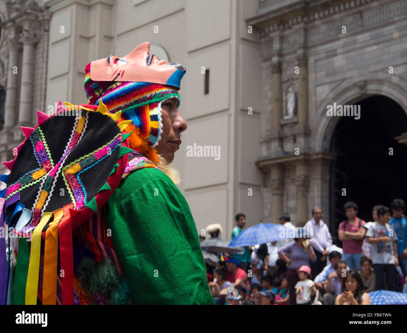 Lima, Peru. 10th January, 2016. an andean dancer waiting for Procession of religious images from Cuzco, in the main square of Lima, Peru Credit:  Carlos García Granthon/Alamy Live News Stock Photo