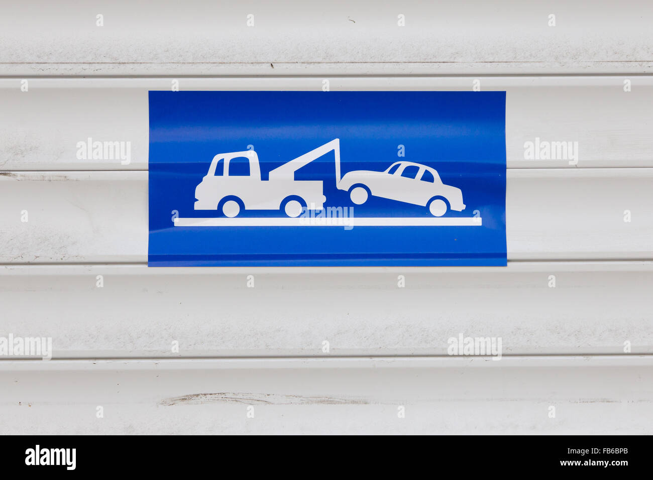 If you park at the gate your car will be towed Stock Photo Alamy