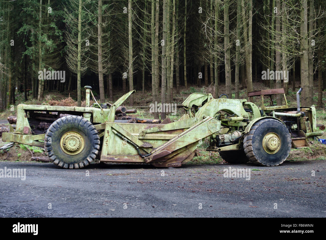 Herefordshire, UK. An old Terex TS-14b grader or scraper making new access tracks in a forestry plantation Stock Photo