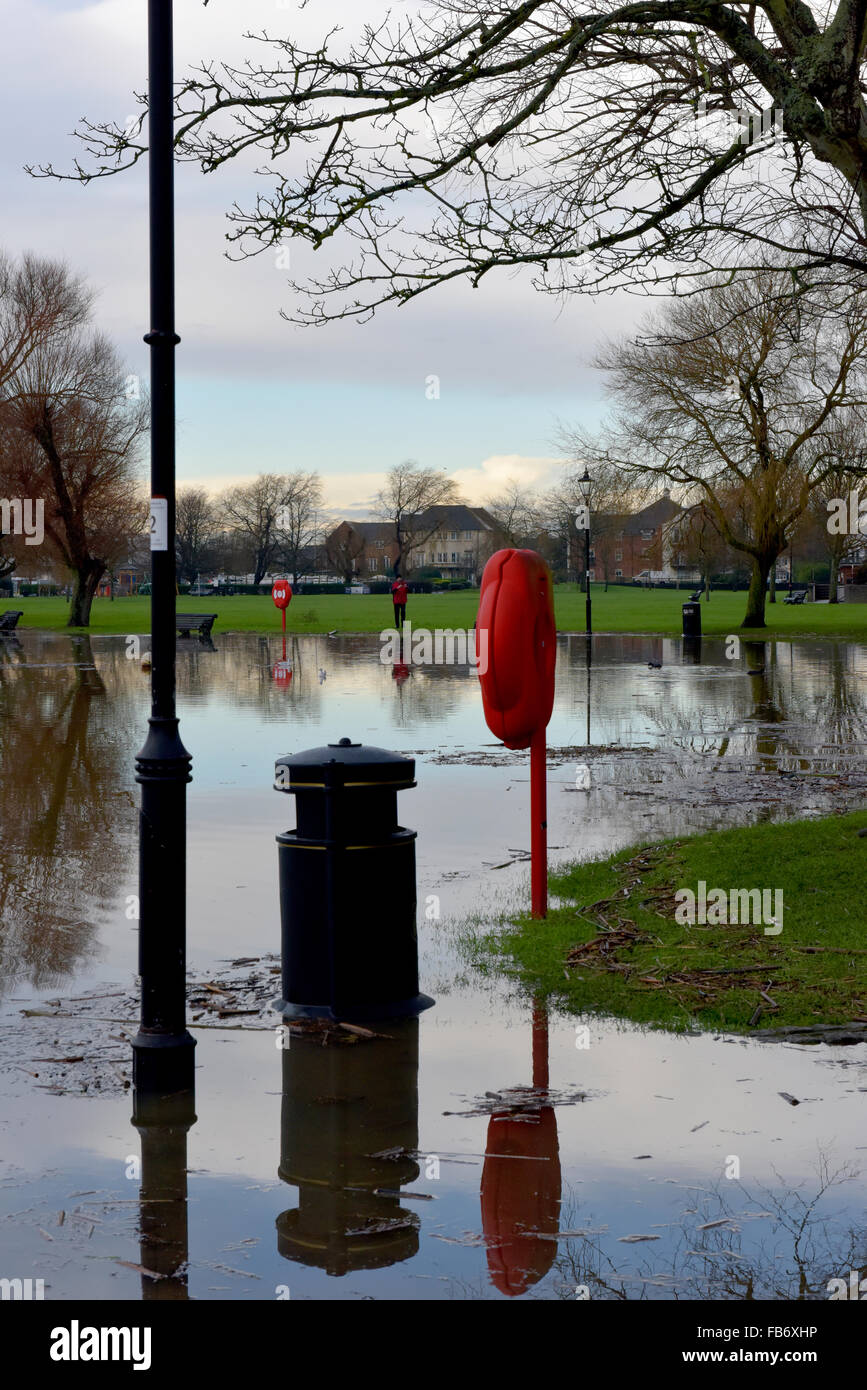 Christchurch, Dorset, UK. 11th Jan, 2016. The Quay and riverside walk
