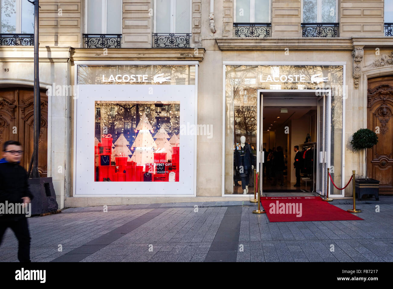 Lacoste store, Champs Élysées, Paris, France Stock Photo - Alamy