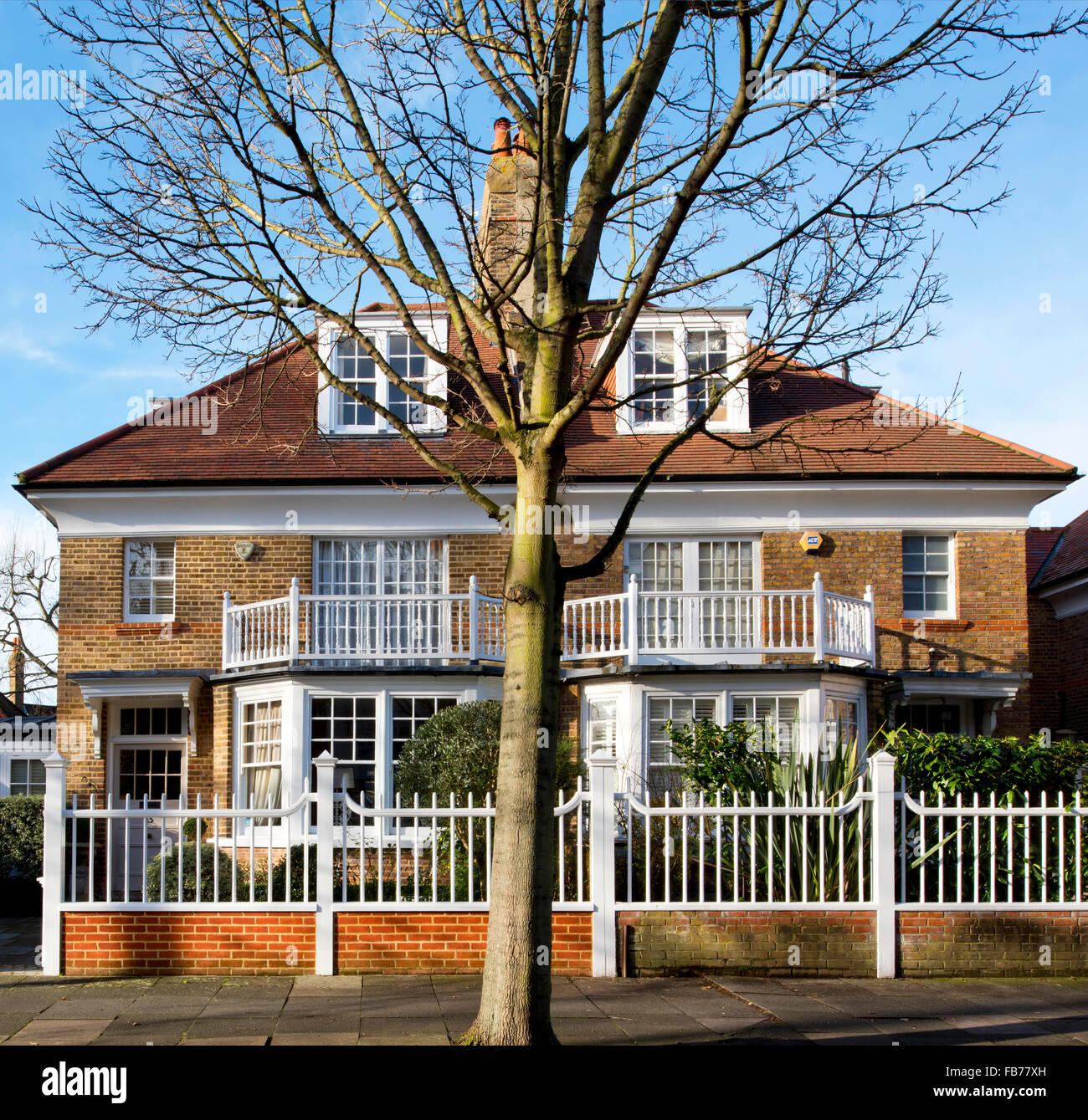 Arts And Crafts Houses High Resolution Stock Photography And Images Alamy