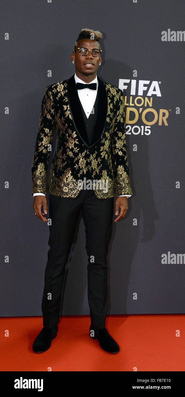 Vestito pogba dolce deals e gabbana prezzo