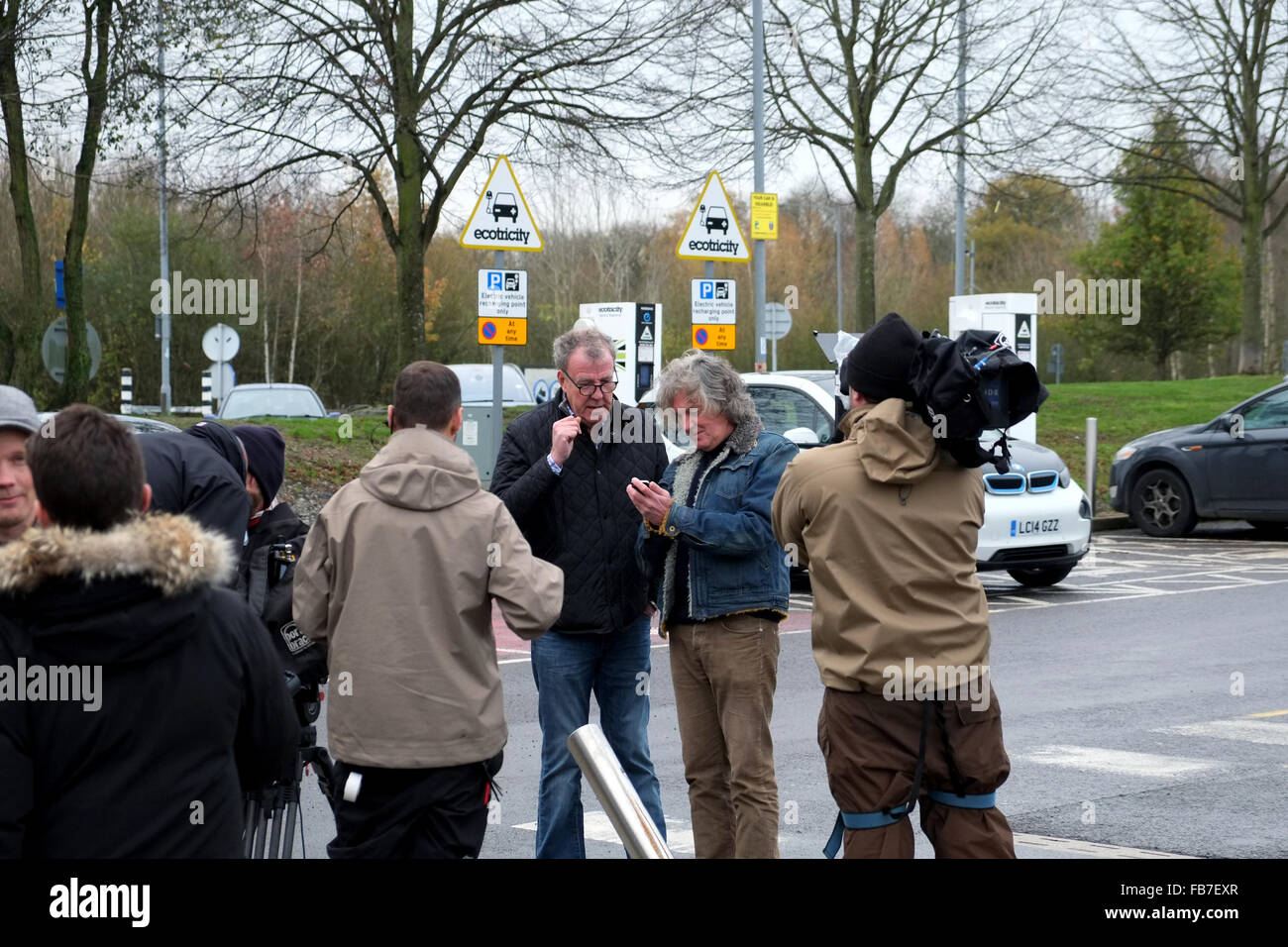 Top gear presenters hi-res stock photography and images - Page 2 - Alamy