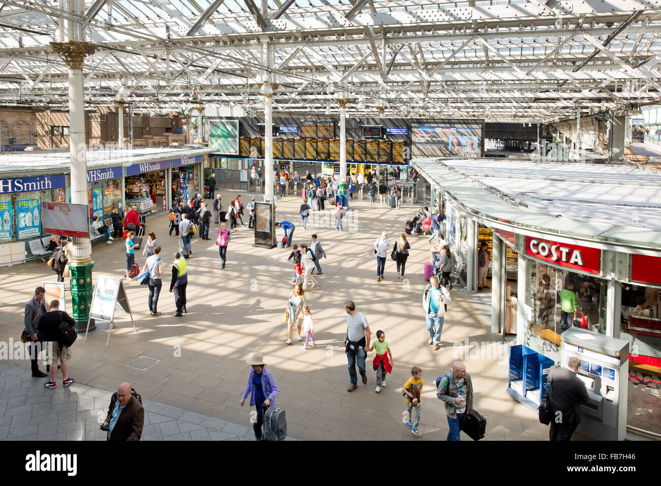 Edinburgh's Waverley station, Scotland Stock Photo Alamy
