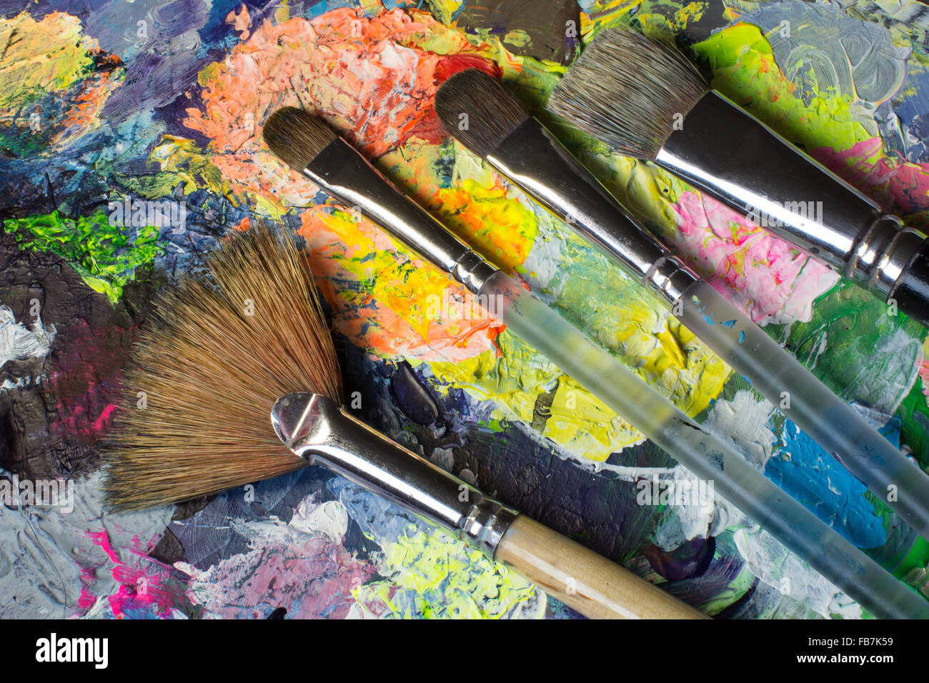 Art tools set fan paintbrush hi-res stock photography and images - Alamy