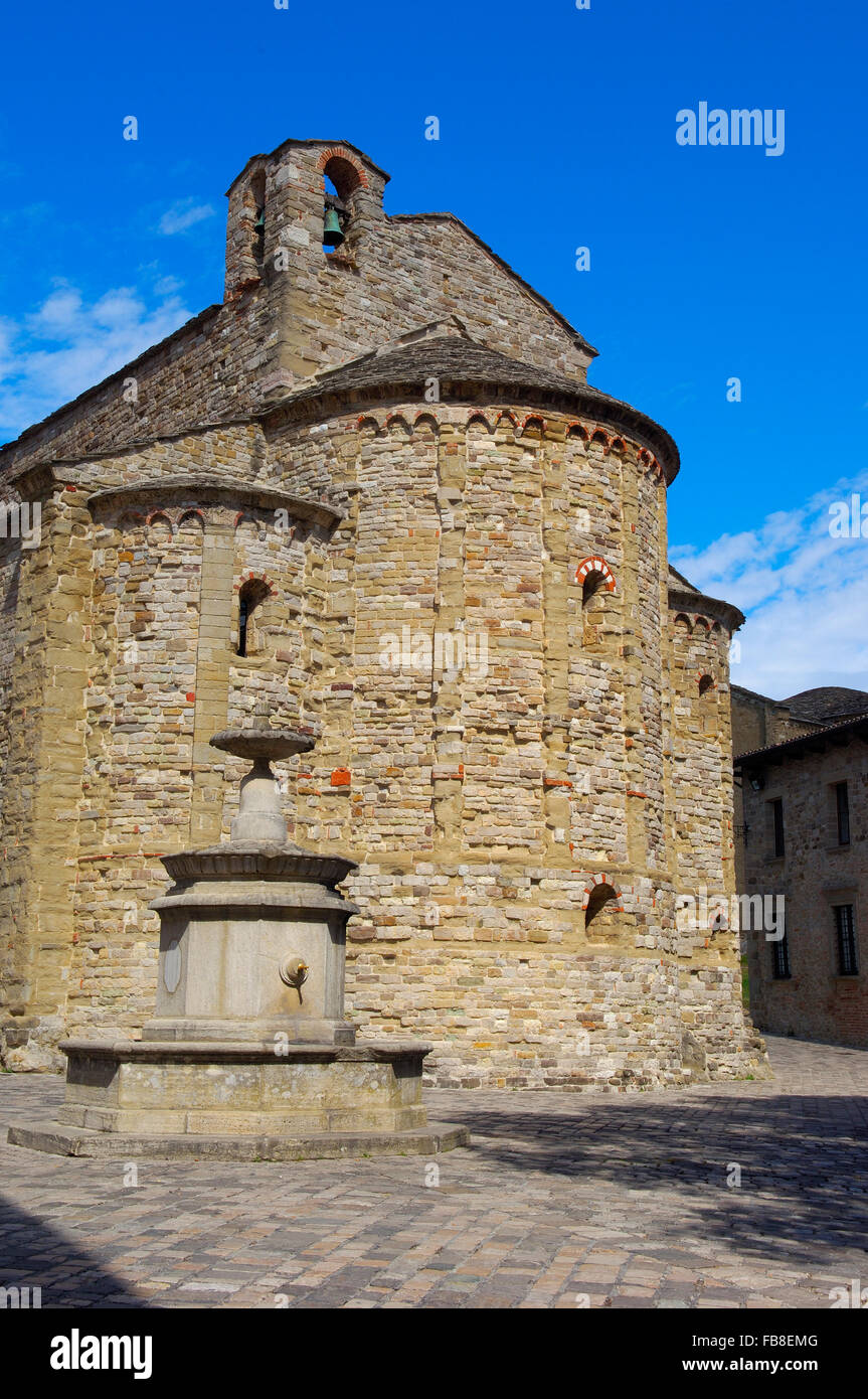 San Leo, San Leo church, Marche, Italy Stock Photo Alamy