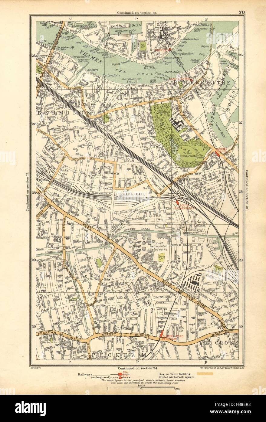 LONDON: Bermondsey, Peckham, Rotherhithe, Wapping, Surrey Docks, 1928 old map Stock Photo