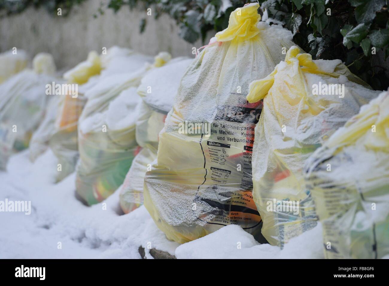 Plastics, cans and polystyrene are collected in 'Gelbe Sack' yellow plastic bags in Germany, Germany, 07. January 2016. Photo: Frank May Stock Photo