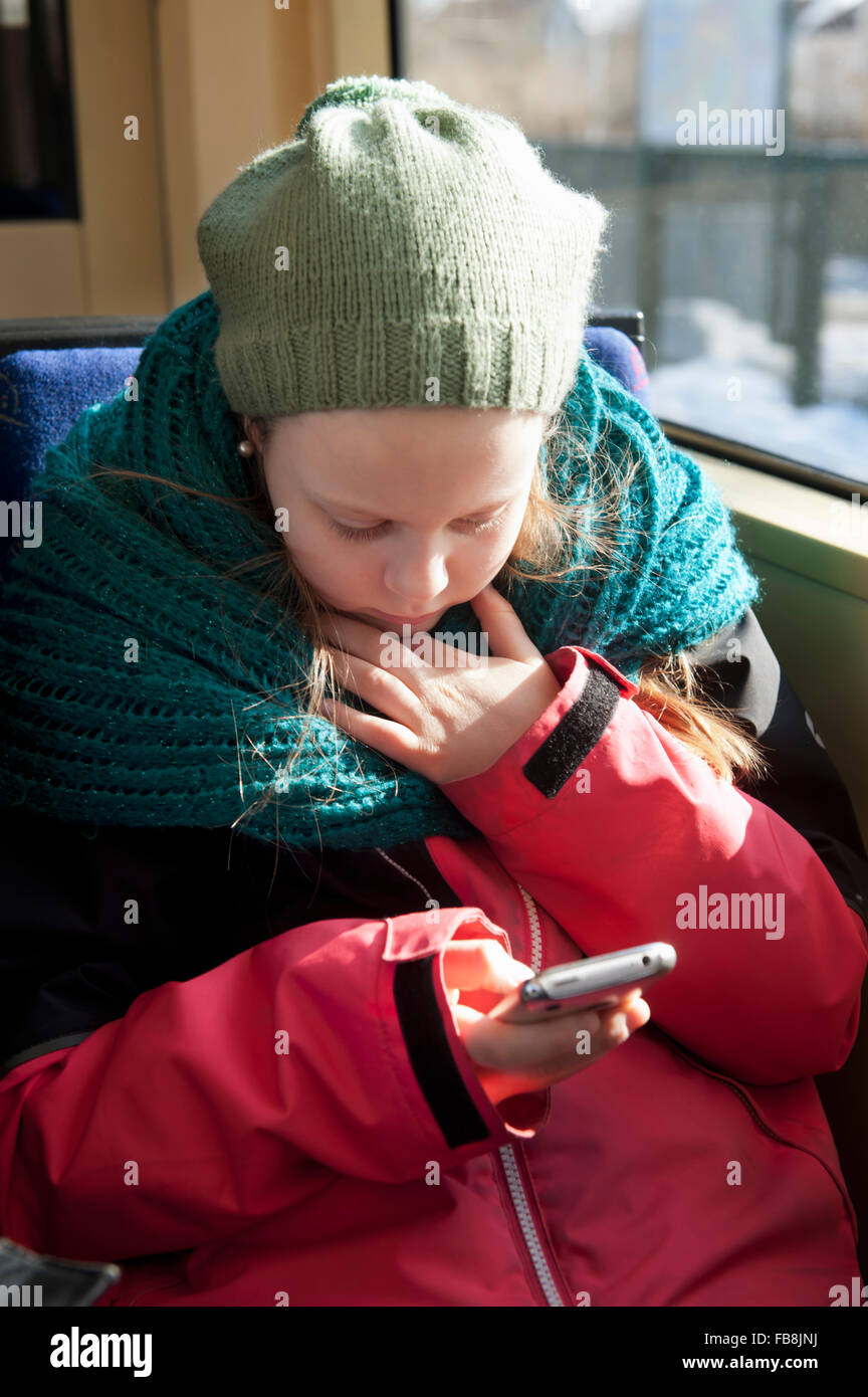 10 year old girl sitting hi-res stock photography and images - Alamy