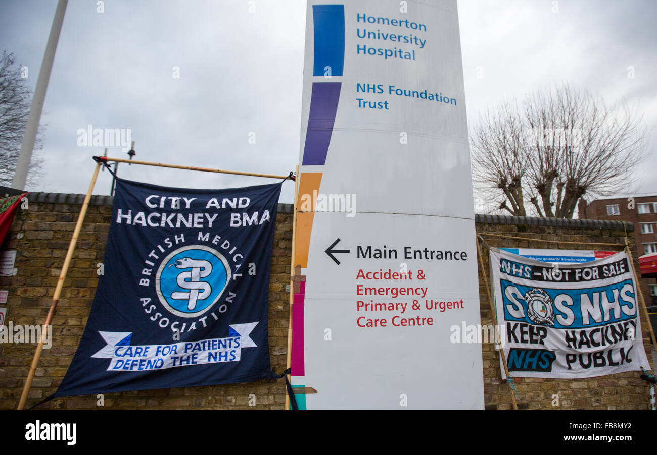 London Uk 12th January 2016 Protesters And Pickets Outside